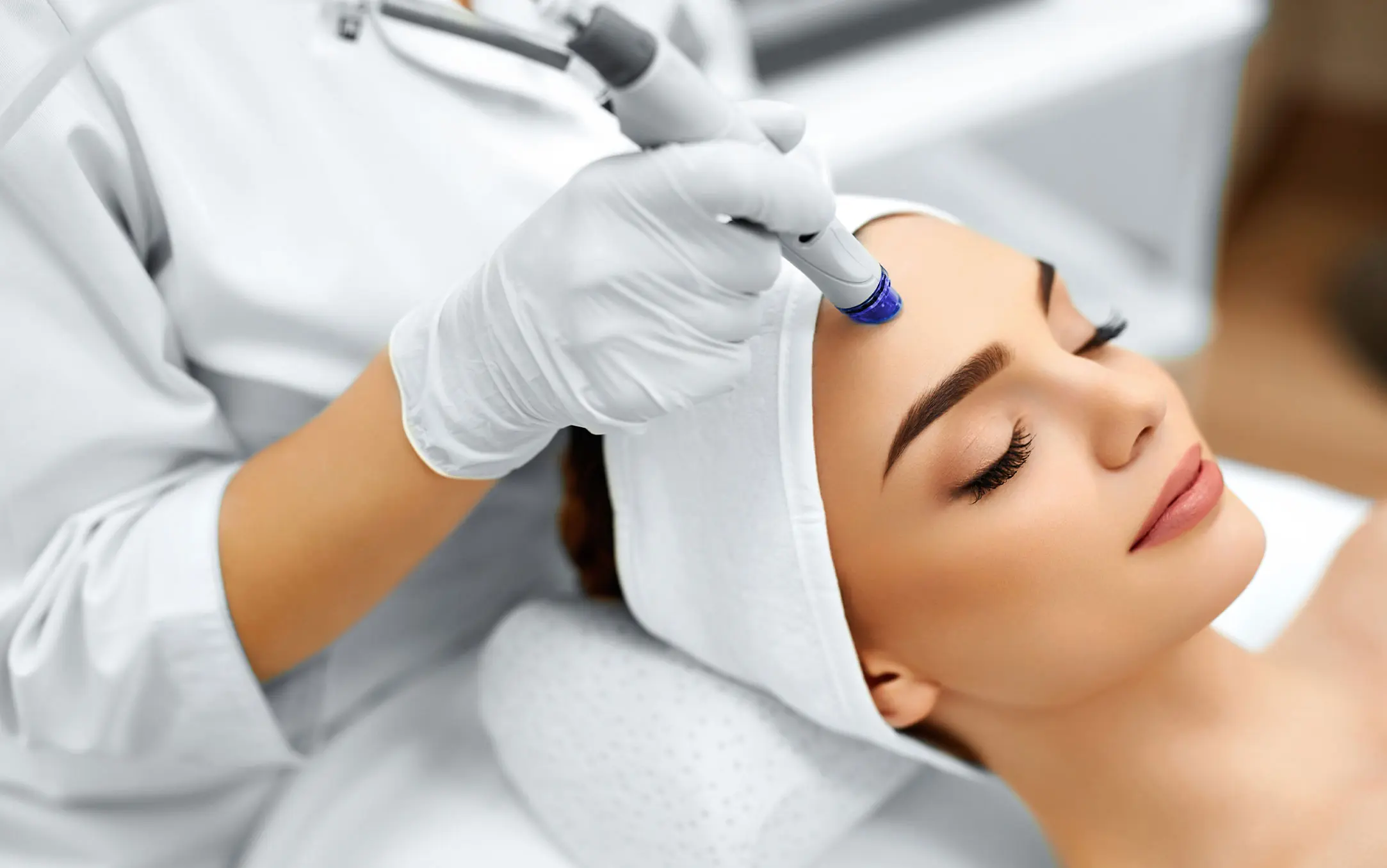 What Is Collagen Lift Therapy and How Can It Help Ageing, Loose Skin Macclesfield?